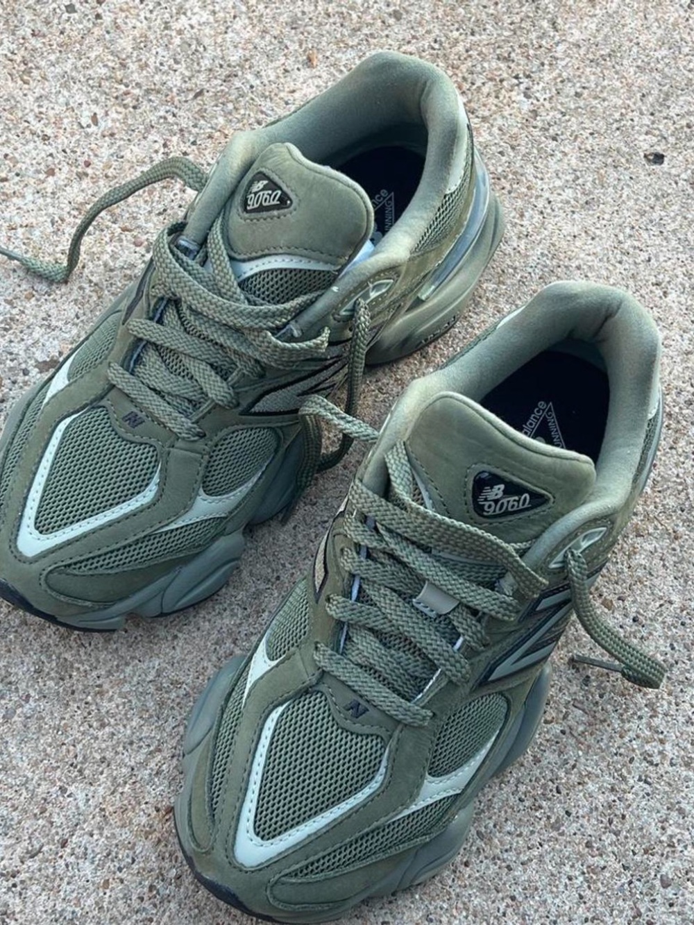 New Balance Olive Green 9060 - Picture 2 of 4